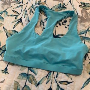 Fabletics Kessler II Sports bra